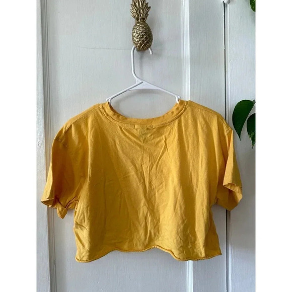 Forever21 Women’s size Medium cropped shirt - Picture 8 of 8